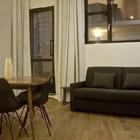 Chez Vous - Marguerite Et Emile